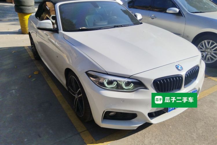 宝马2系(进口) 2019款 225i 敞篷轿跑车 尊享型 M运动套装车身外观3