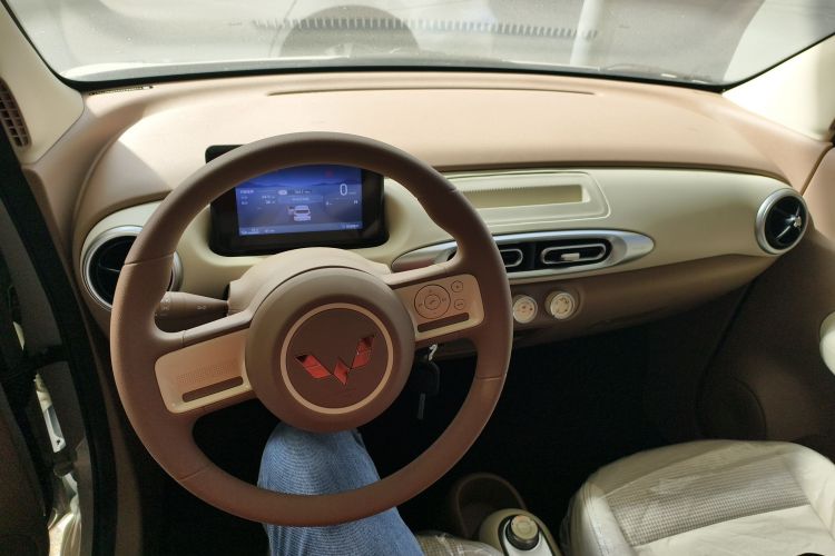 五菱汽车 宏光MINIEV 2025款 四门版 进阶款中控内饰12