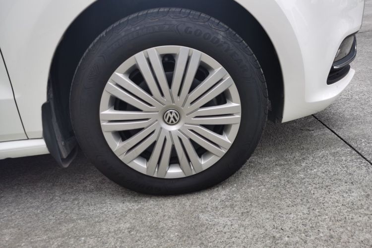 大众 Polo 2016款 1.6L 自动舒适型车身外观10