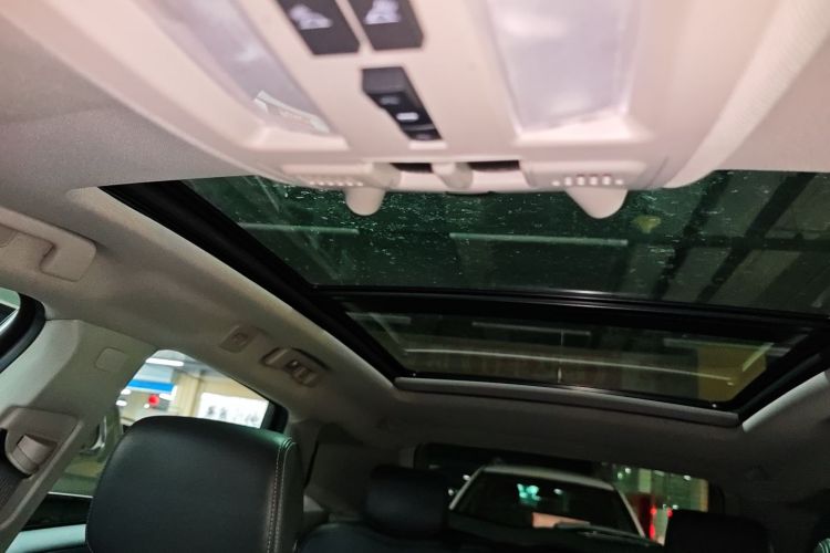 凯迪拉克SRX 2015款 3.0L 舒适型局部细节22