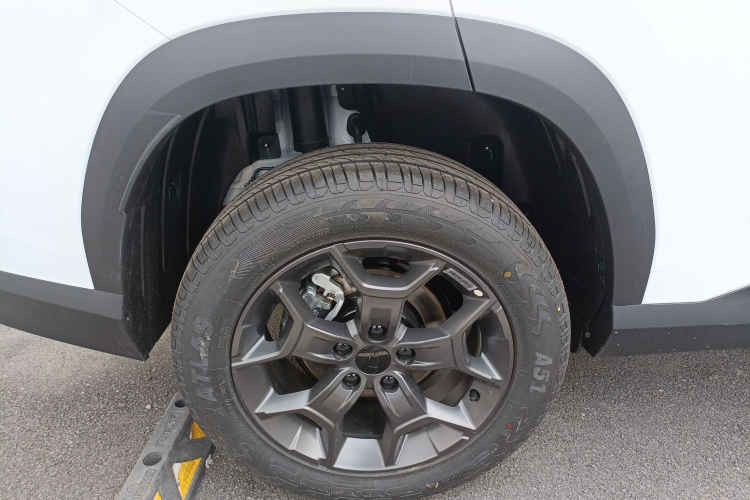 吉利汽车 博越 2026款 1.5TD 欢乐车身外观6008