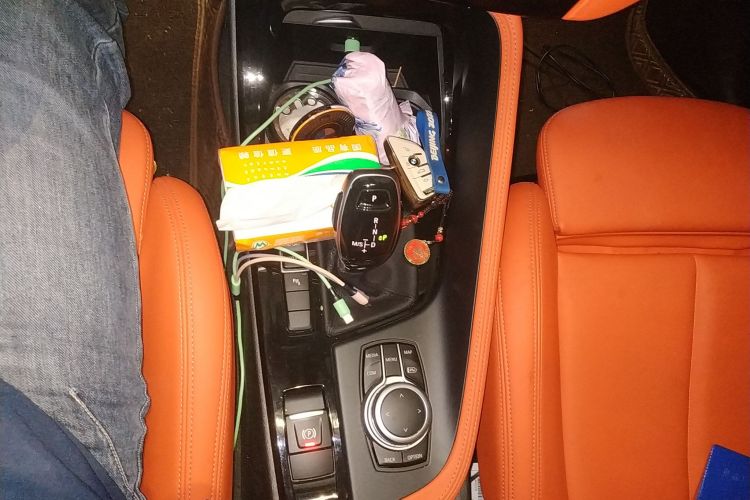 宝马X2 2021款 sDrive25i M运动套装中控内饰18