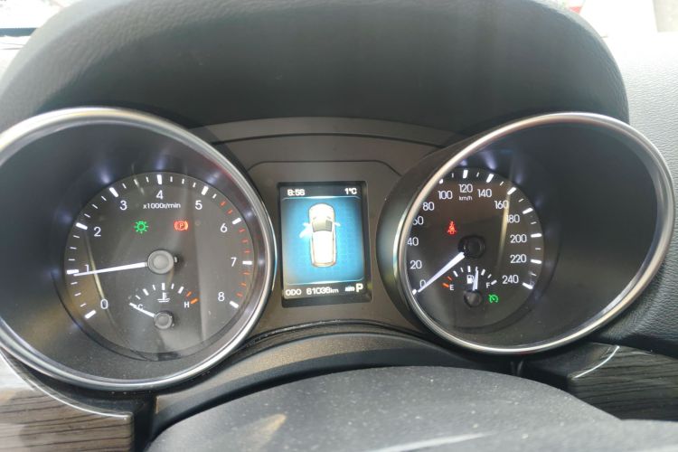 哈弗H9 2016款 2.0T 四驱豪华型 5座中控内饰14