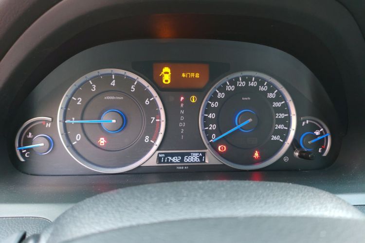 本田 歌诗图 2016款 2.4L 豪华版中控内饰14