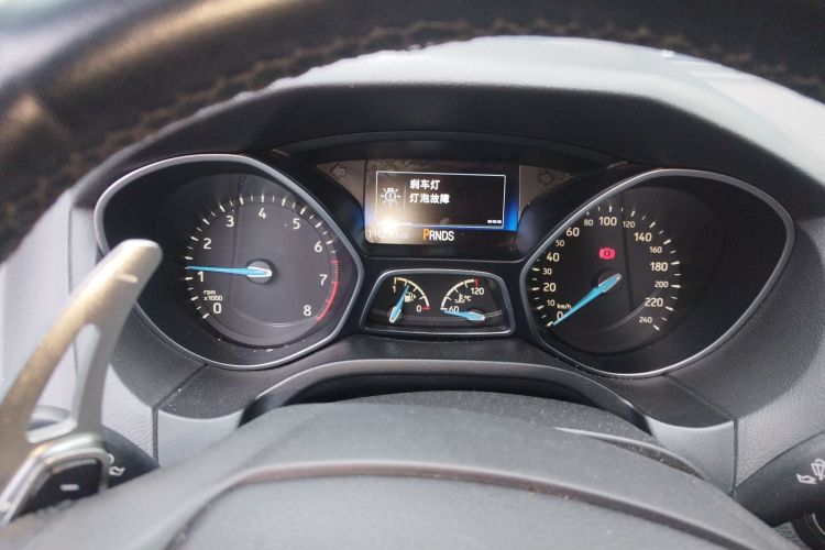 福特 福克斯 2015款 两厢 EcoBoost 180 自动运动型中控内饰14