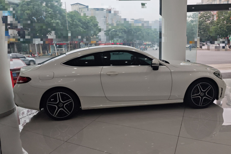 奔驰C级(进口)  C 260 轿跑车车身外观6003