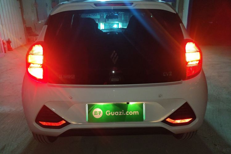 江铃集团新能源 易至EV2 2024款 201km 舒适型车身外观6