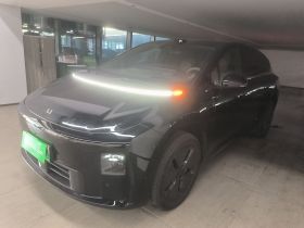 理想汽车 理想i6 2025款 两驱标准型