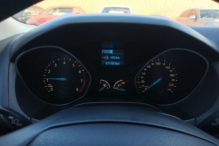 福特 福克斯 2017款 两厢 1.6L 自动风尚型智行版中控内饰14