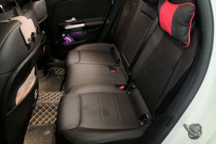 奔驰GLA 2020款 GLA 200局部细节9005