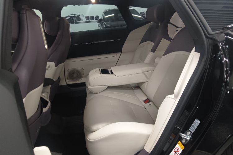 阿维塔12 2025款 Ultra增程版中控内饰21