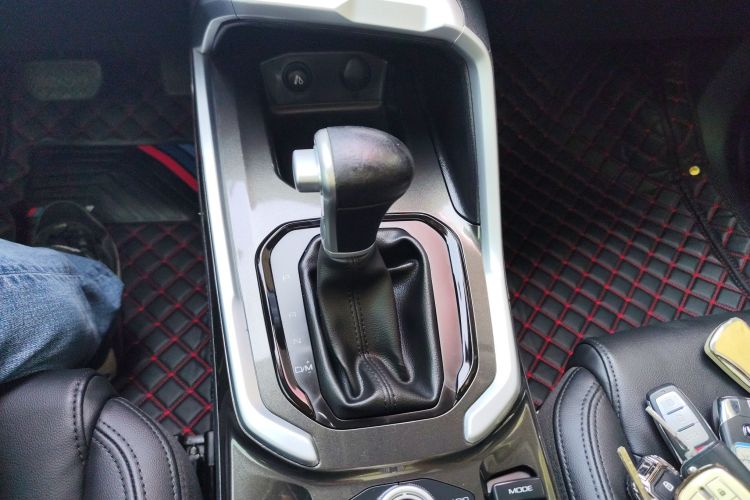 哈弗H6 2017款 红标 1.5T 自动两驱智尚型局部细节18