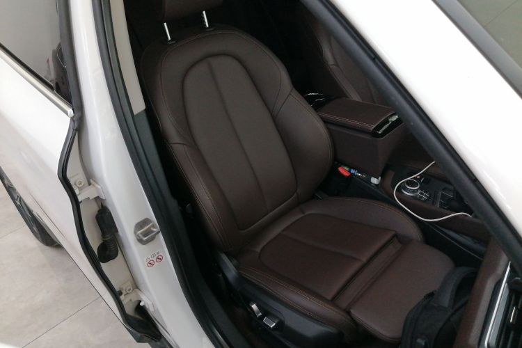 宝马X1 2022款 sDrive25Li 领先型局部细节41