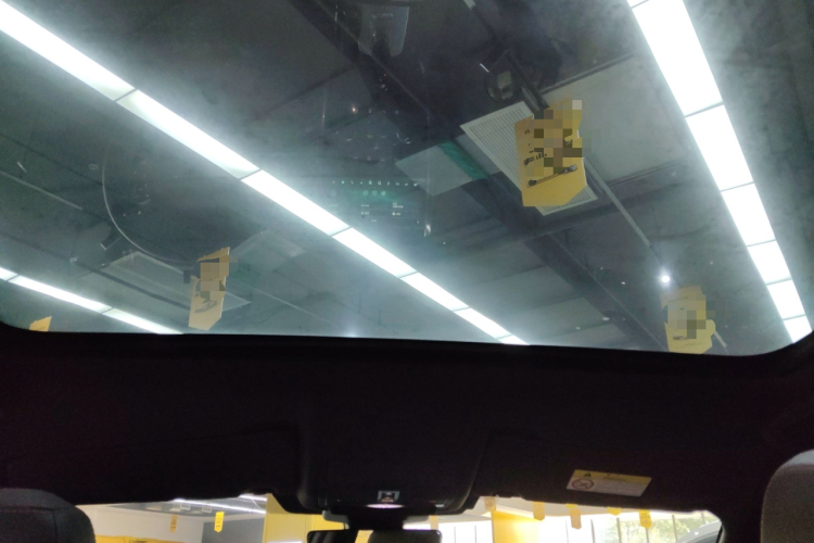 路虎 发现运动版 2020款 249PS R-Dynamic 性能版局部细节22