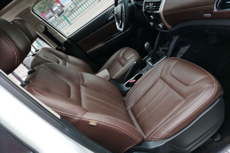 比速汽车 比速T5 2017款 1.5T 手动豪华型局部细节41