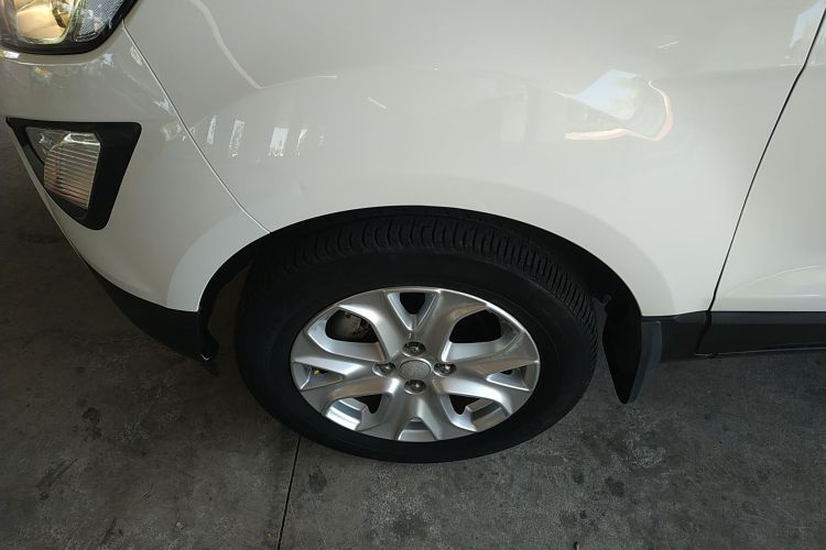 福特 翼搏 2018款 1.5L 自动精翼型车身外观35