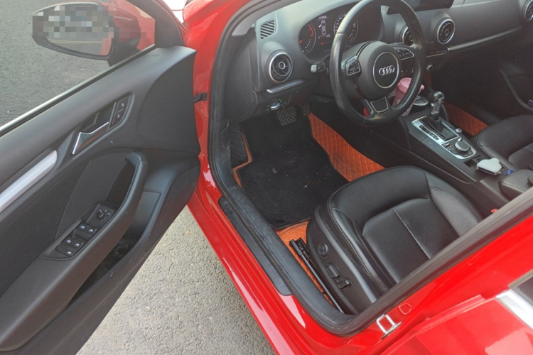 奥迪A3 2016款 Limousine 35 TFSI 领英型中控内饰20