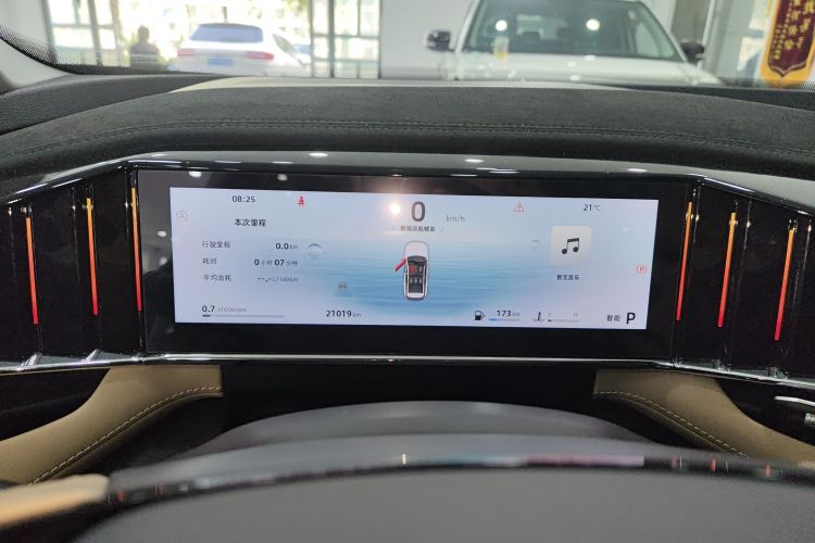 吉利汽车 博越L 2023款 1.5TD DCT尊贵型中控内饰14