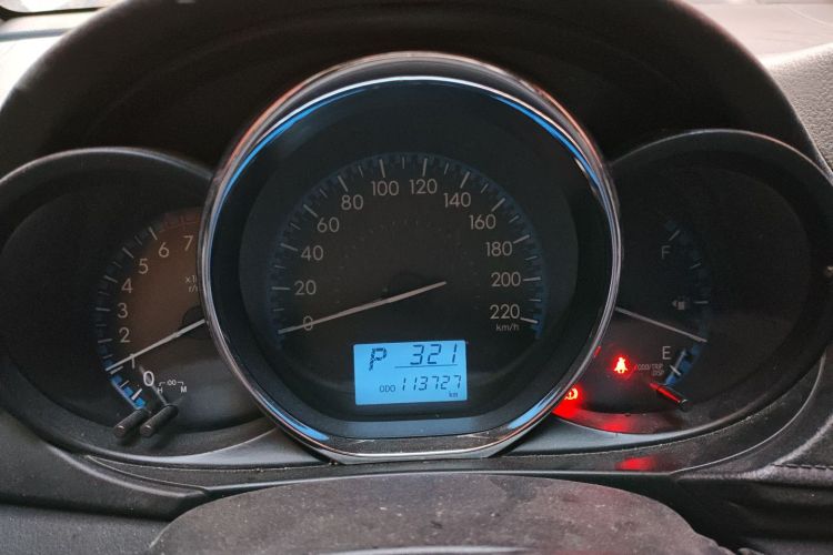 丰田 威驰 2017款 1.5L 手动创行版中控内饰14