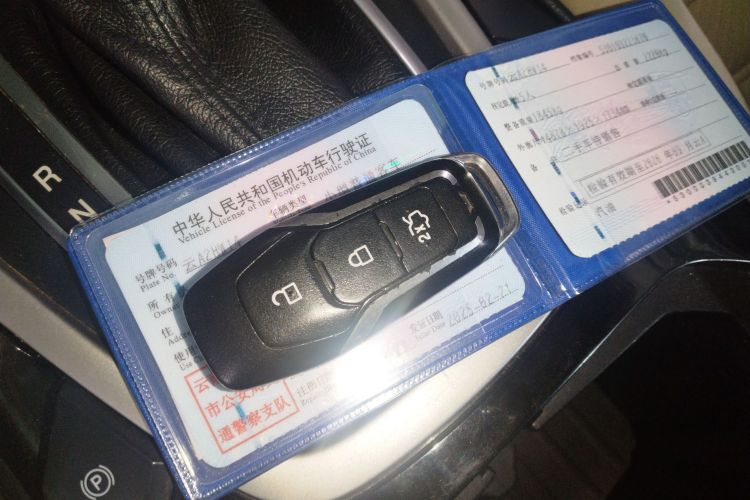 福特 锐界 2016款 EcoBoost 245 两驱精锐型 5座中控内饰7001