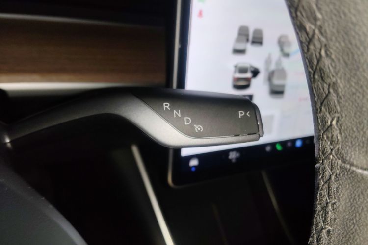 特斯拉 Model 3 2019款 标准续航后驱升级版中控内饰18
