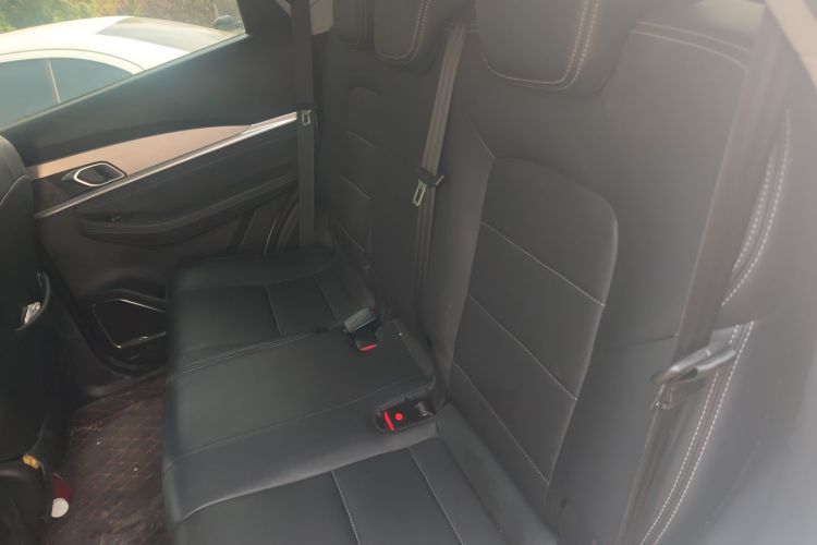 捷途X70 2020款 1.5T DCT畅行版 5座中控内饰7004