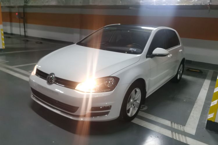 大众 高尔夫 2015款 1.6L 自动舒适型车身外观1