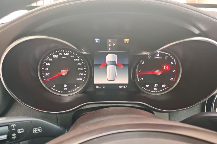 奔驰GLC 2018款 改款 GLC 260 4MATIC 豪华型局部细节14