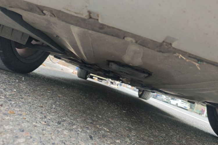 宝马X1 2018款 xDrive20Li 尊享型局部细节9008