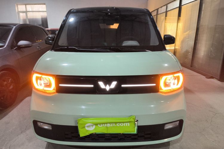 五菱汽车 宏光MINIEV 2022款 马卡龙臻享款 三元锂车身外观2