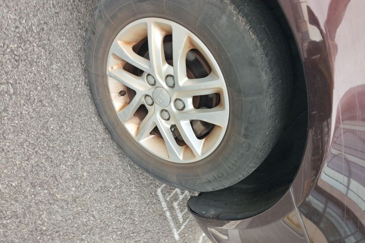 吉利汽车 帝豪 2016款 三厢 1.5L CVT豪华型车身外观10