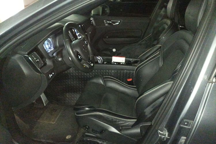 沃尔沃XC60新能源 2019款 T8 E驱混动 智雅运动版 国VI局部细节19