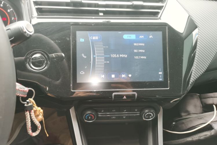 奇瑞 瑞虎3X 2021款 改款 钻石版 1.5L 手动2克拉中控内饰16