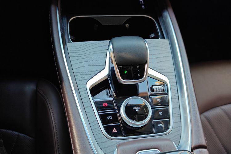 奇瑞 瑞虎8 PRO 2022款 390T 两驱浩瀚版 5座中控内饰18