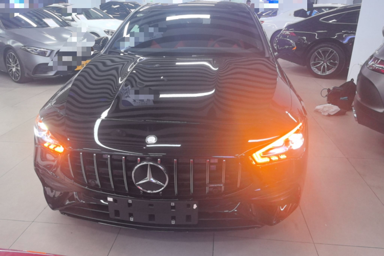 奔驰CLA AMG 2026款 AMG CLA 35 4MATIC车身外观2