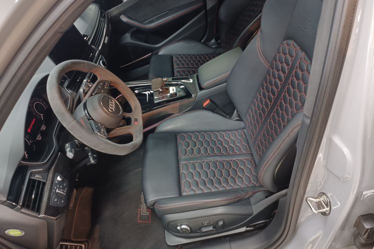 奥迪RS 4 2022款 RS4 Avant 黑曜版中控内饰19