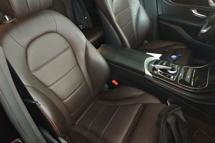 奔驰GLC 2016款 GLC 260 4MATIC 动感型局部细节41