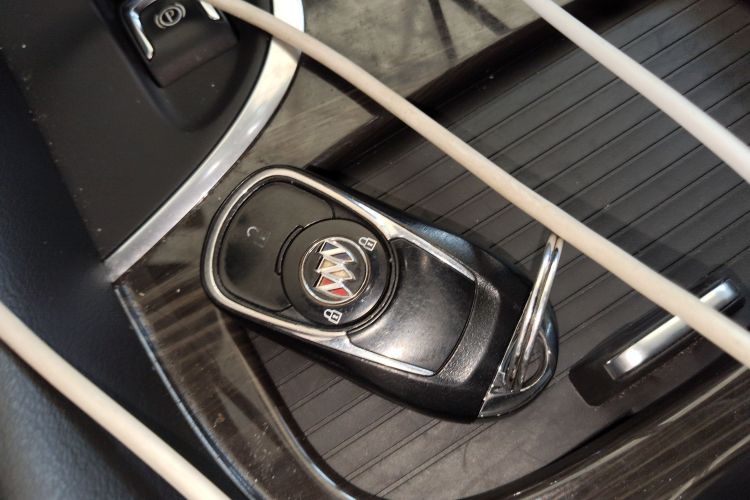 别克 昂科威 2021款 532T 两驱领先型中控内饰7001