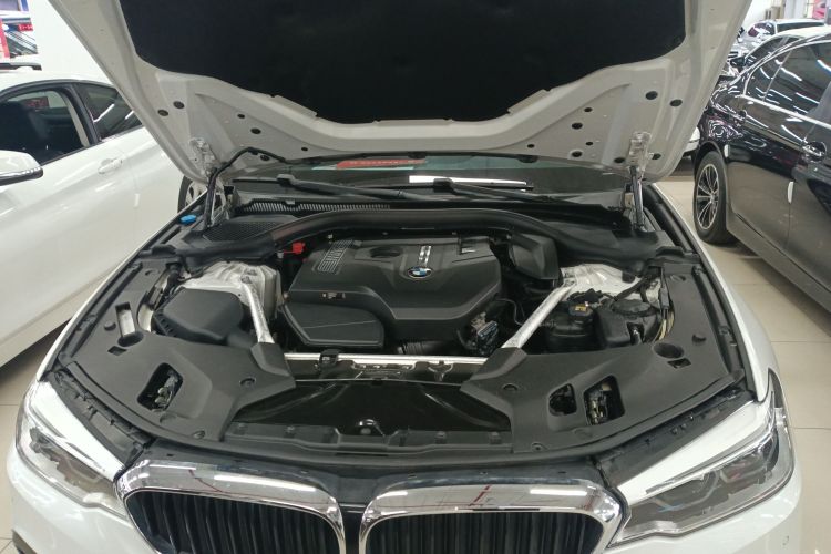 宝马5系 2018款 525Li M运动套装局部细节24