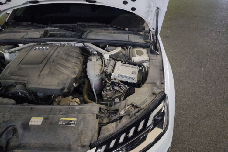 奥迪A4L 2023款 40 TFSI 时尚动感型局部细节9007