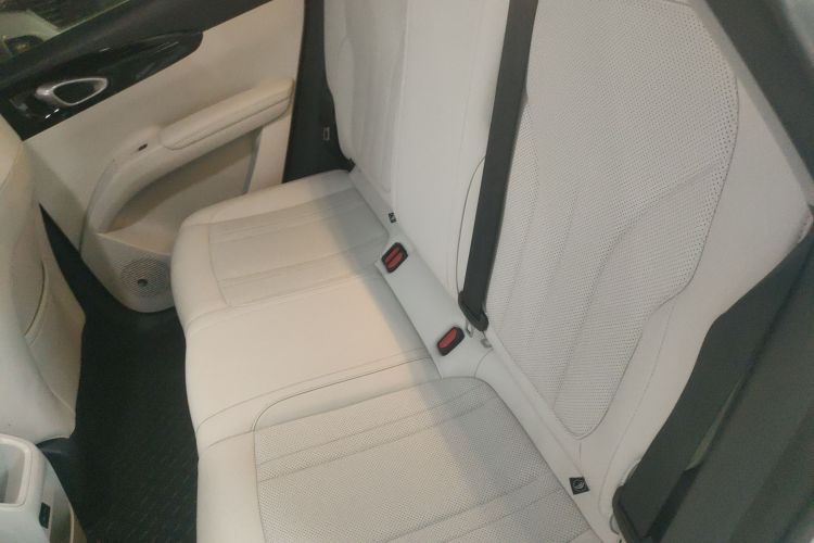 吉利银河 星愿 2025款 UP 410km 探索版中控内饰21