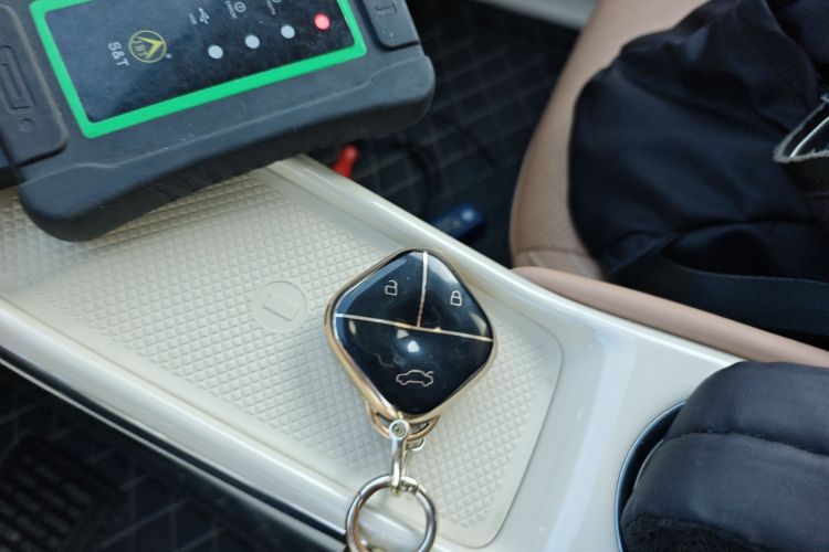 五菱汽车 五菱缤果 2025款 333km 灵犀尊享款中控内饰7001