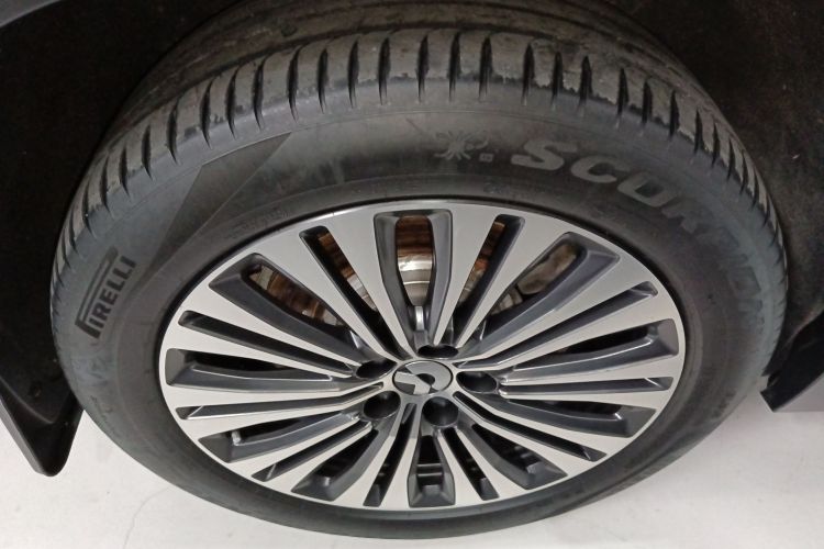 蔚来ES7 2022款 100kWh车身外观6008