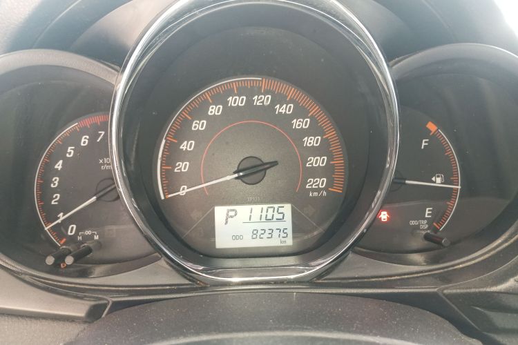 丰田 YARiS L 致炫 2021款 致炫X 1.5L CVT领先版中控内饰14