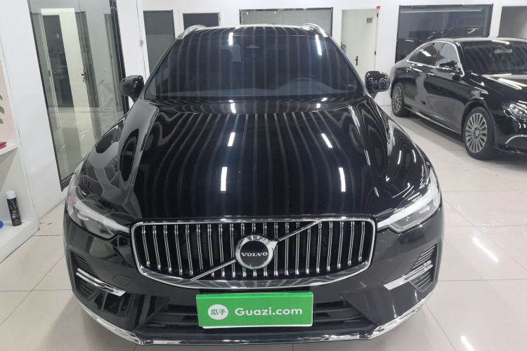沃尔沃XC60 2024款 B5 四驱智远豪华版车身外观2