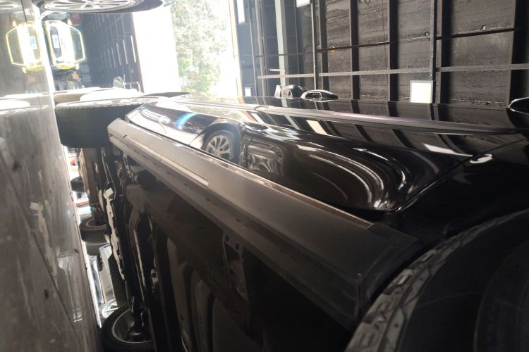 凯迪拉克 凯雷德ESCALADE 2017款 6.2L ESV铂金版加长型局部细节9002