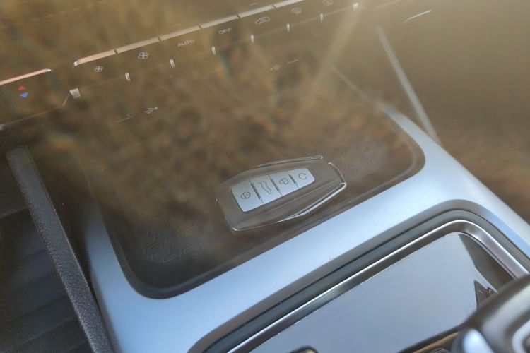 吉利汽车 豪越 2020款 1.8TD DCT豪华型 7座中控内饰7001