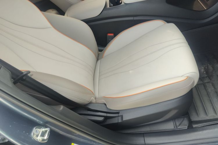 比亚迪 宋Pro新能源 2023款 冠军版 DM-i 71KM领先型局部细节41