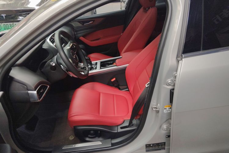 捷豹XEL 2024款 2.0T 250PS R-DYNAMIC S进取运动版局部细节19