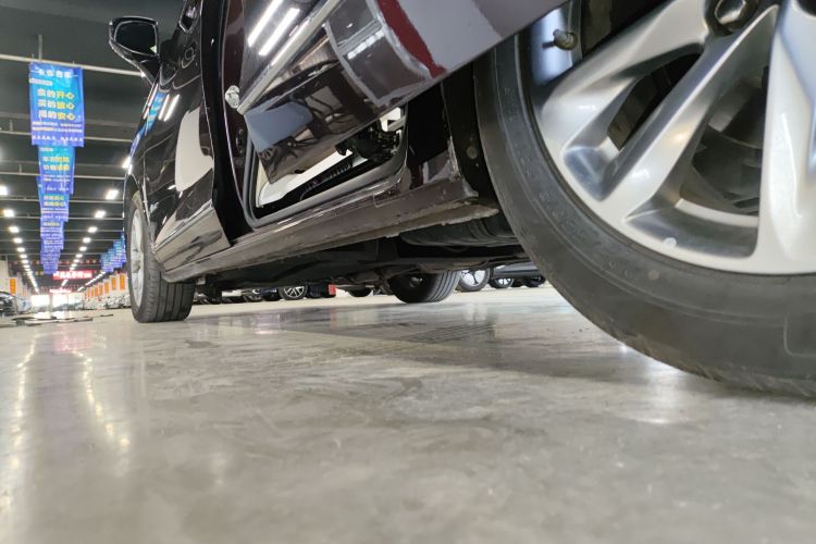 别克GL8 2020款 Avenir艾维亚 七座亲礼版局部细节9002